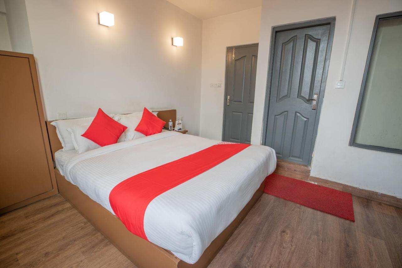 Oyo 123 Hotel Prince Plaza Kathmandu Exteriör bild