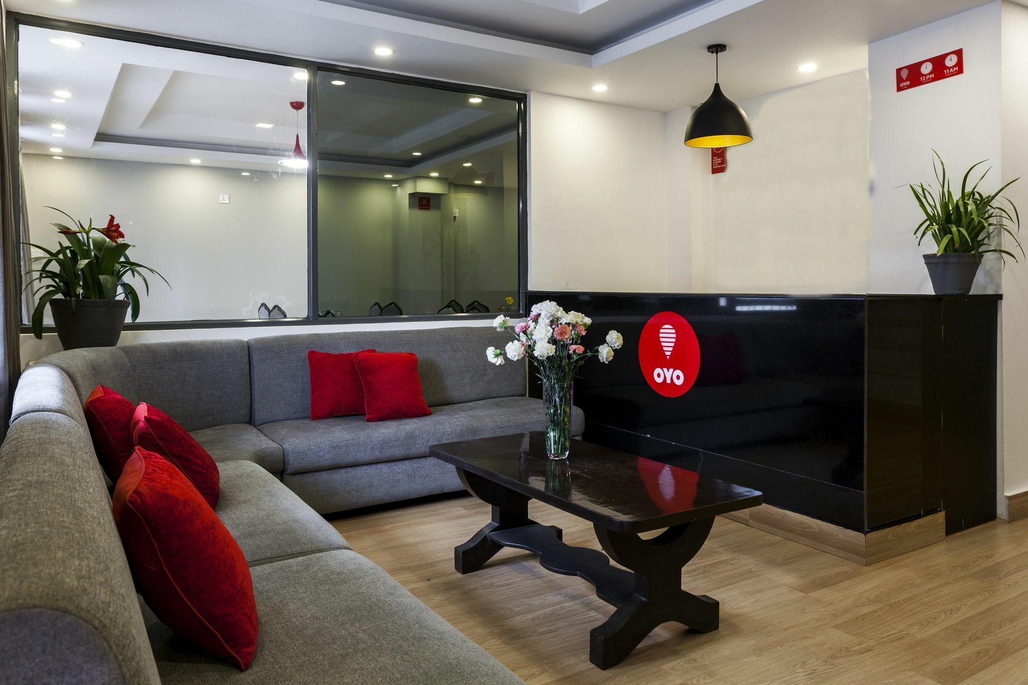 Oyo 123 Hotel Prince Plaza Kathmandu Exteriör bild